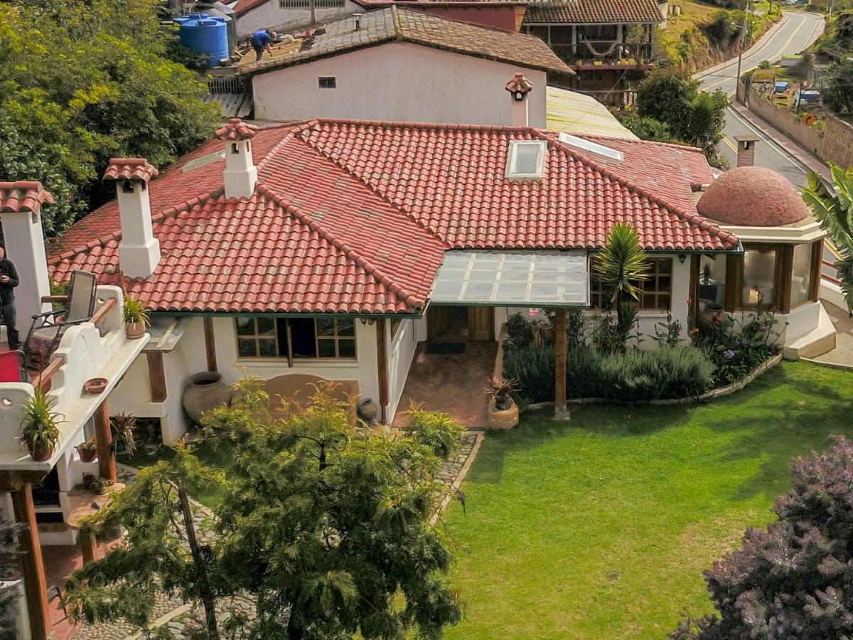 Hostal Mama Hilda Chugchilan Экстерьер фото